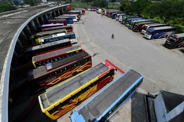 43 Pilgrims Killed after Indian Bus Plunges into Valley