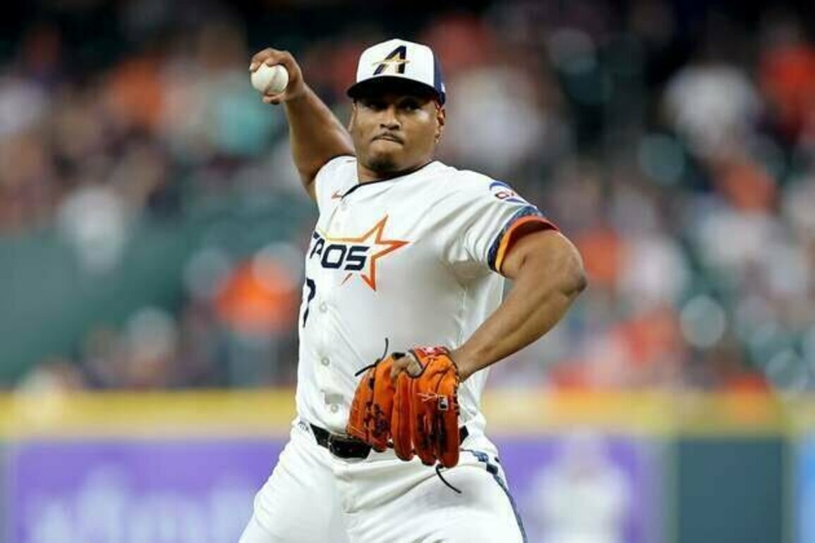 Astros' pitching getting stronger heading into series with Yankees