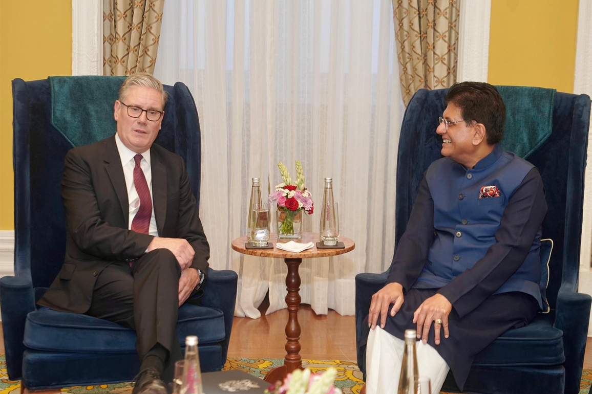 Piyush Goyal meets UK PM Keir Starmer for early operationalization of India-UK trade deal signed in July