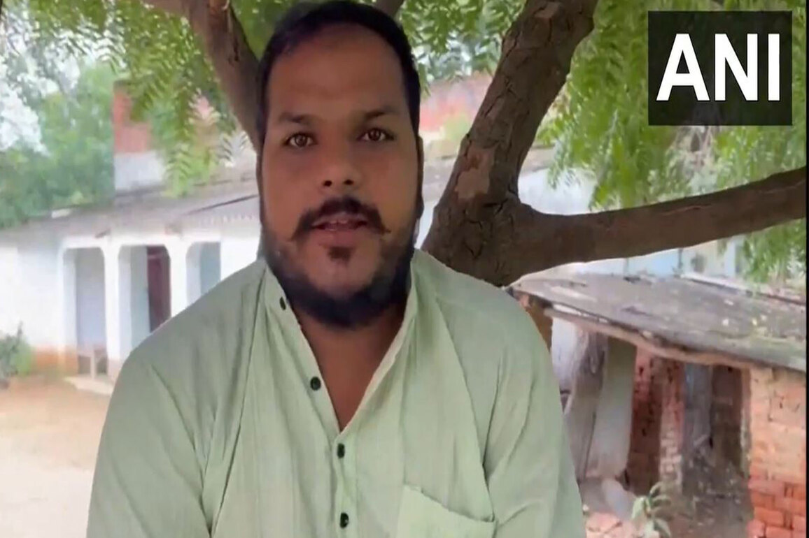 "False allegation... I will complain": UP man after his phone number shown on Rahul Gandhi's PC