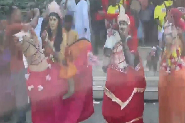 Bangladesh: Hindu community celebrates Janmashtami at Dhakeshwari Temple in Dhaka