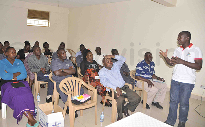  legal officer oses alibita speaks during the training hoto by enry subuga