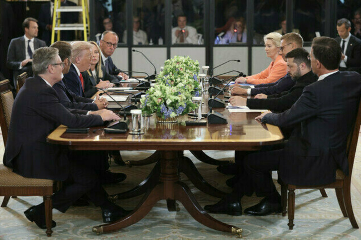 US seeking diplomacy, EU pushing war  Lavrov