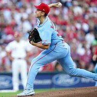 Cards get pitching, clutch hits to continue Reds' skid