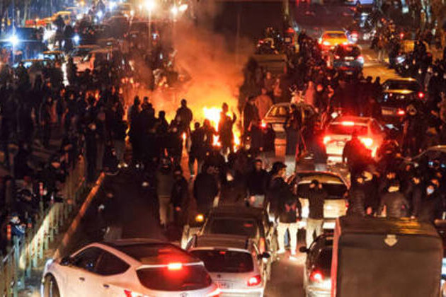 West seeking to 'destroy' Iran through 'color revolution' - Moscow