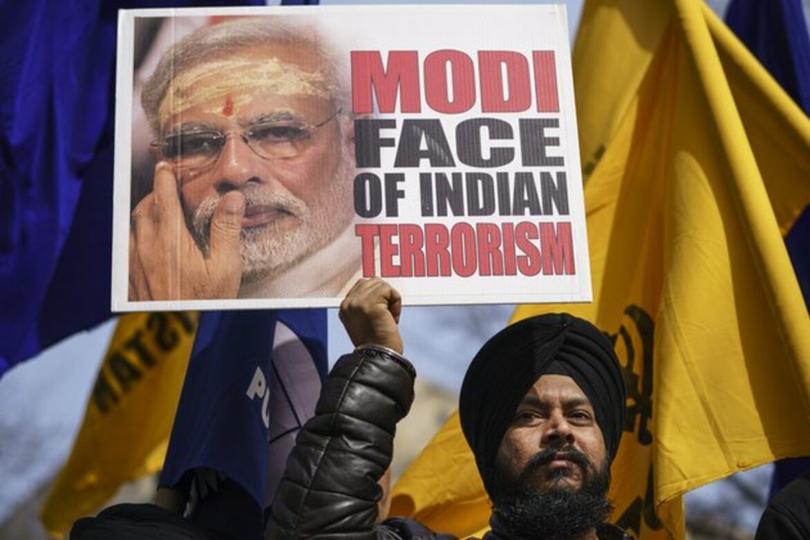 Who benefits from blaming India for murder plots in the US and Canada