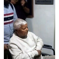 Delhi HC rejects Lalu Yadav's plea in land-for-jobs case, terms it meritless