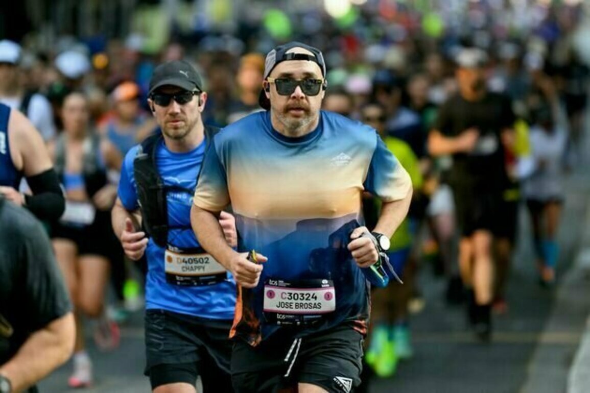 Why endurance events like marathons should have weight divisions for heavier runners