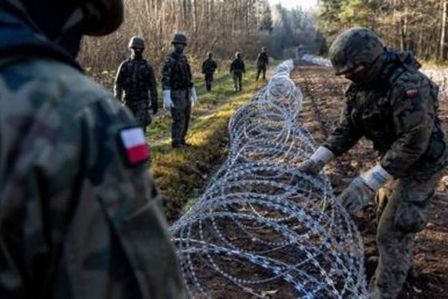 Poland to produce landmines, abandoning treaty
