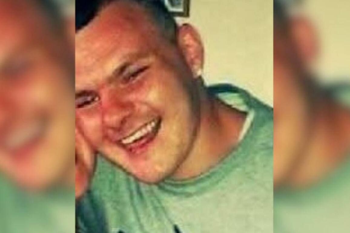 Police launch murder inquiry after man dies in Lanark