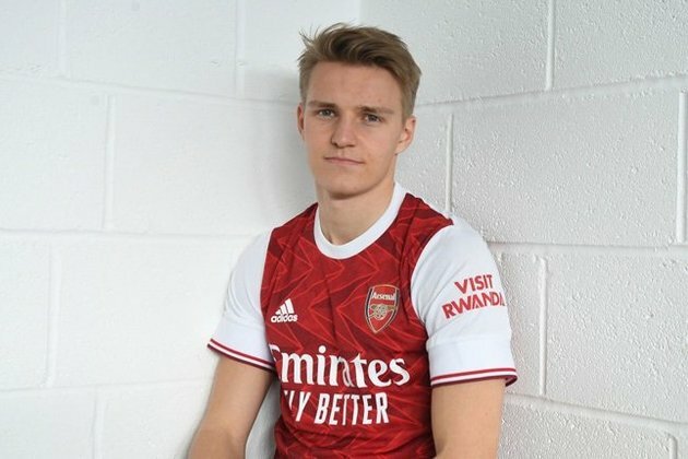 Arsenal sign Martin Odegaard on loan from Real Madrid