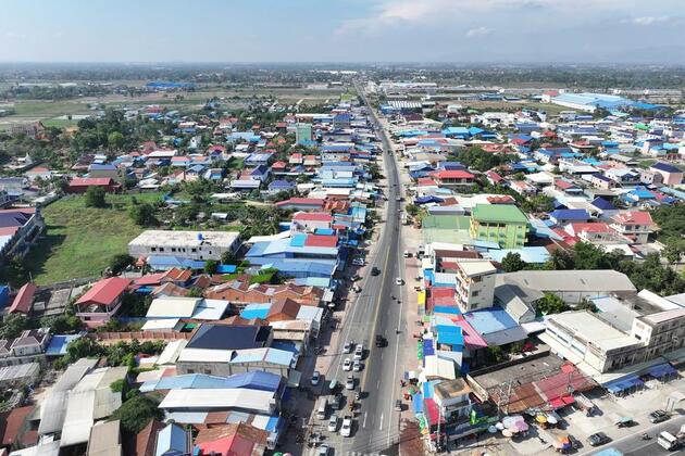 Experts laud Cambodia-China relations in new era