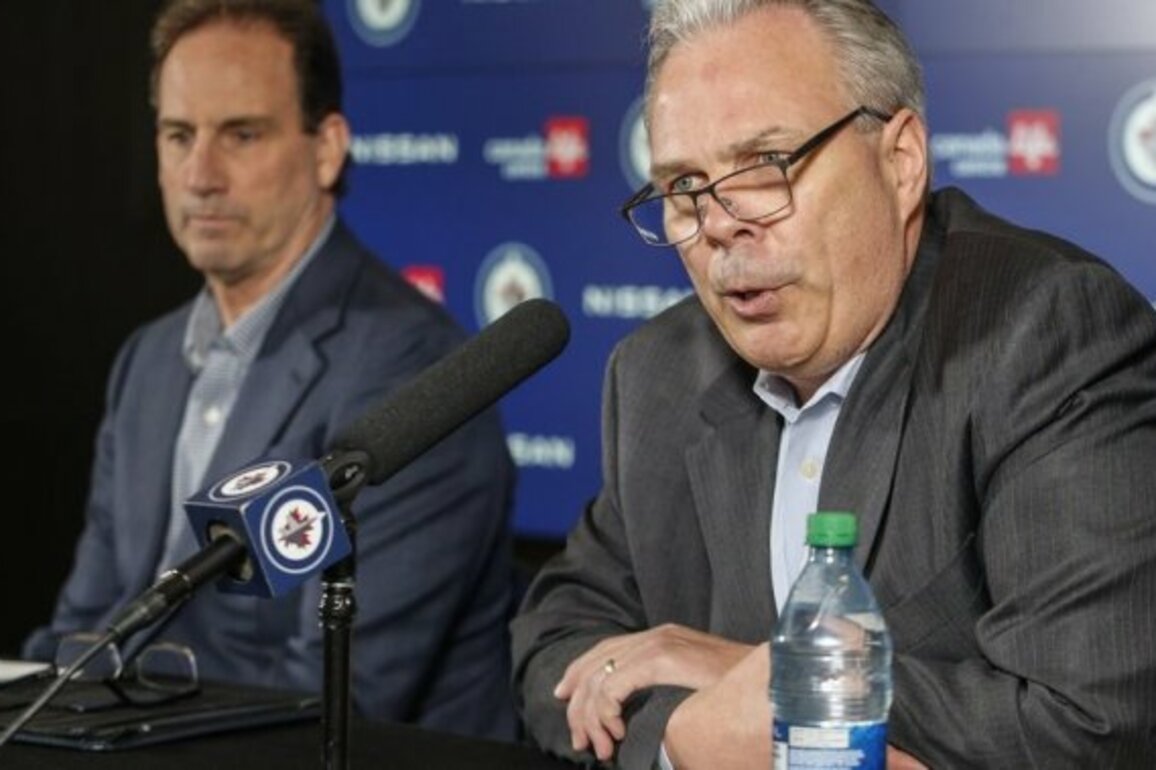 Jets Cheveldayoff a finalist for NHL general manager of the year with Nill, Zito