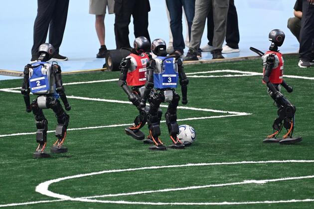 2025 World Humanoid Robot Games push tech innovation boundaries in the arena