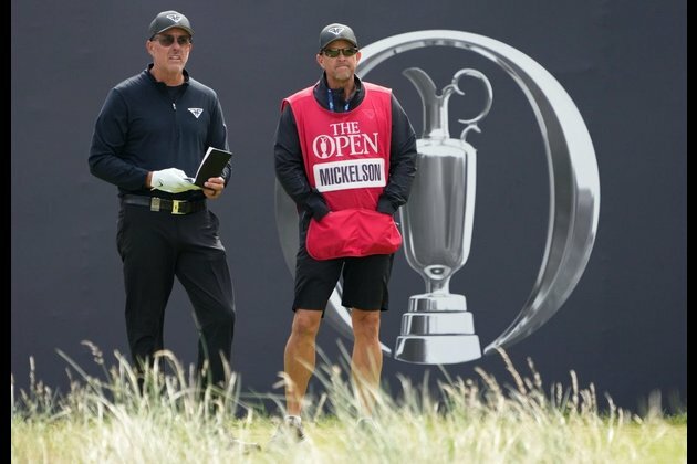 Tim Mickelson retires as brother's caddie