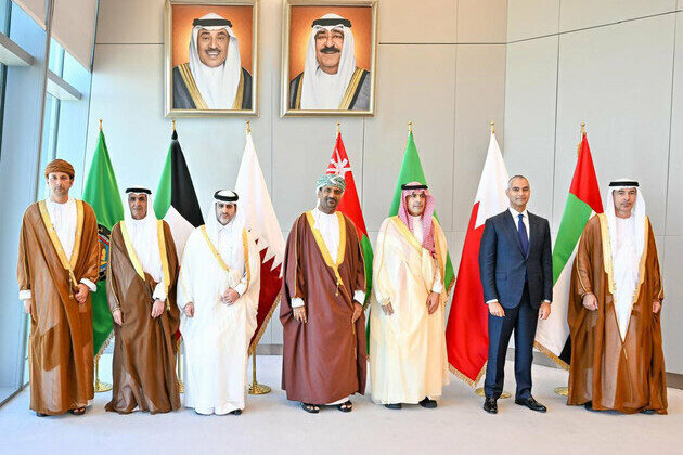 Governor of CBUAE participates in 85th Meeting of GCC Central Bank Governors Committee in Kuwait