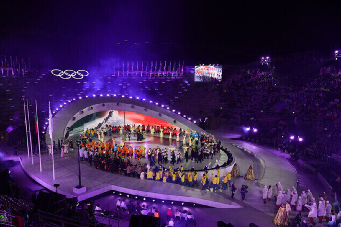 Ukrainian Paralympians barred from wearing political uniform