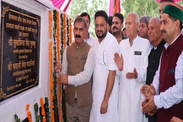 Himachal Pradesh CM dedicates development projects worth Rs 43.34 crore in Fatehpur