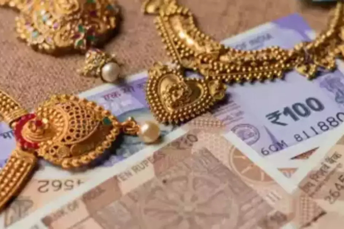 Muthoot Fin, Manappuram will be able to adapt well to RBI's new gold loan guidelines- Fitch