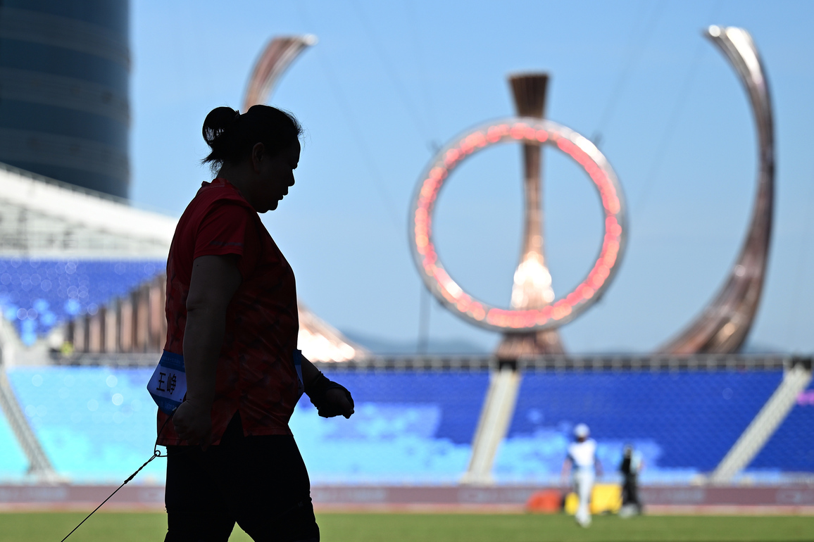 (SP)CHINA-15TH NATIONAL GAMES-ATHLETICS-HAMMER THROW-WOMEN (CN)