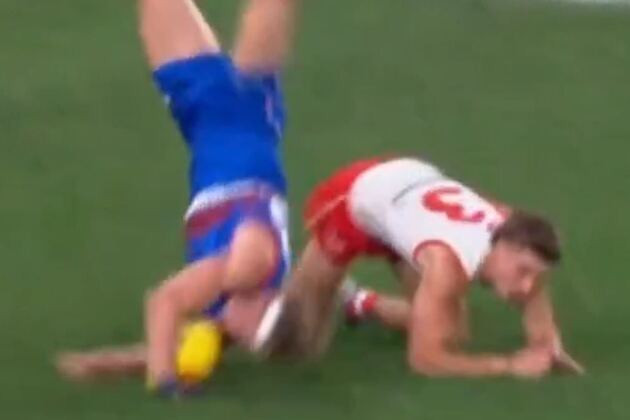 Sickening tackle during MOTY contender leaves footy fans screaming for change in AFL rules