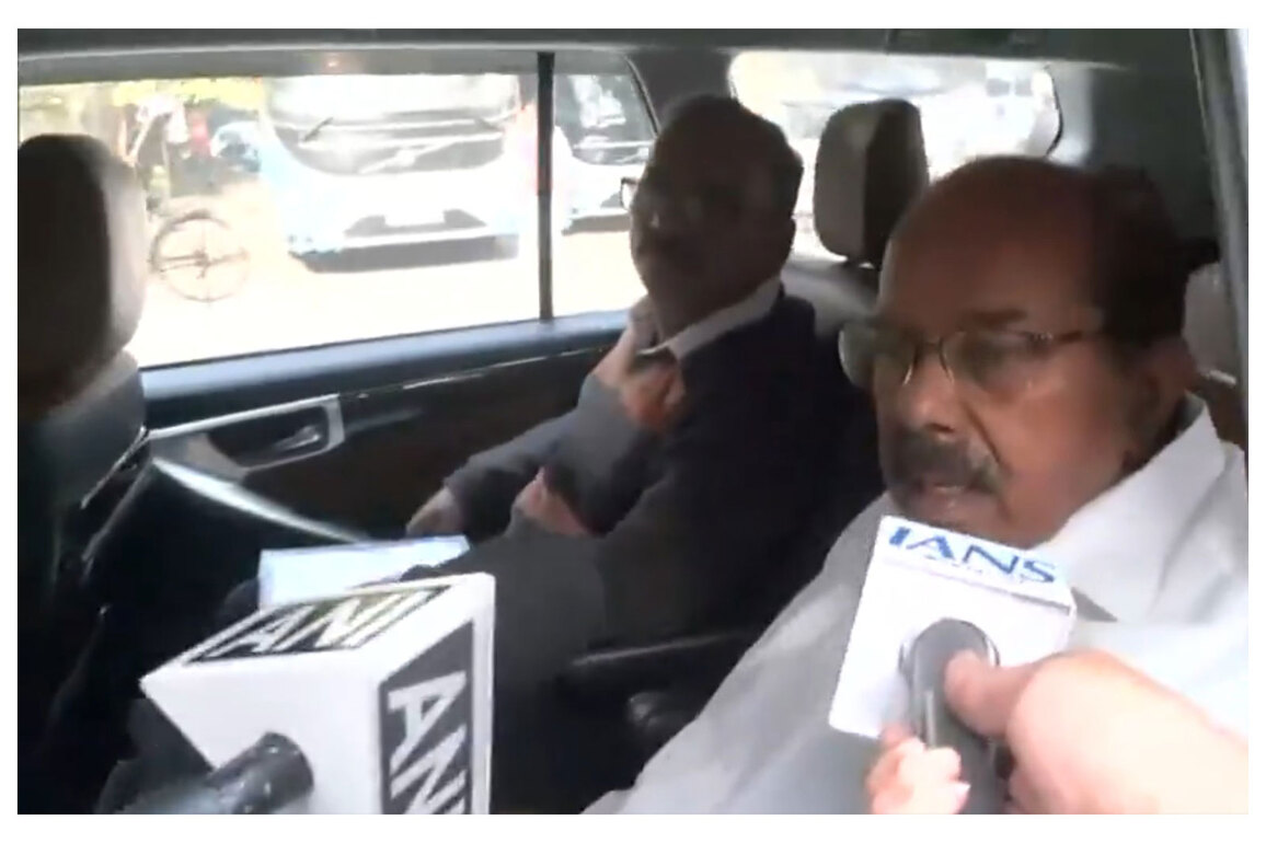 "Need to discuss it, it is a serious issue": Congress' Veerappa Moily on Aravalli Mining row