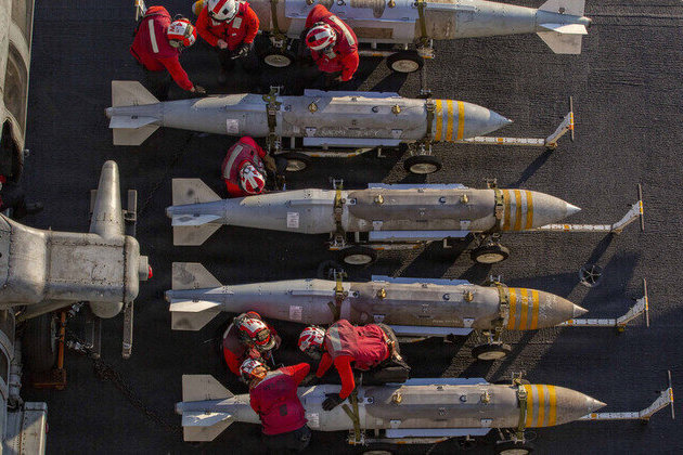 US running out of key weapons  report