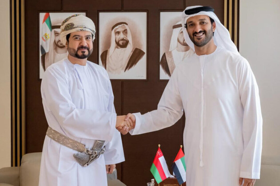 UAE, Oman discuss promising economic, investment opportunities