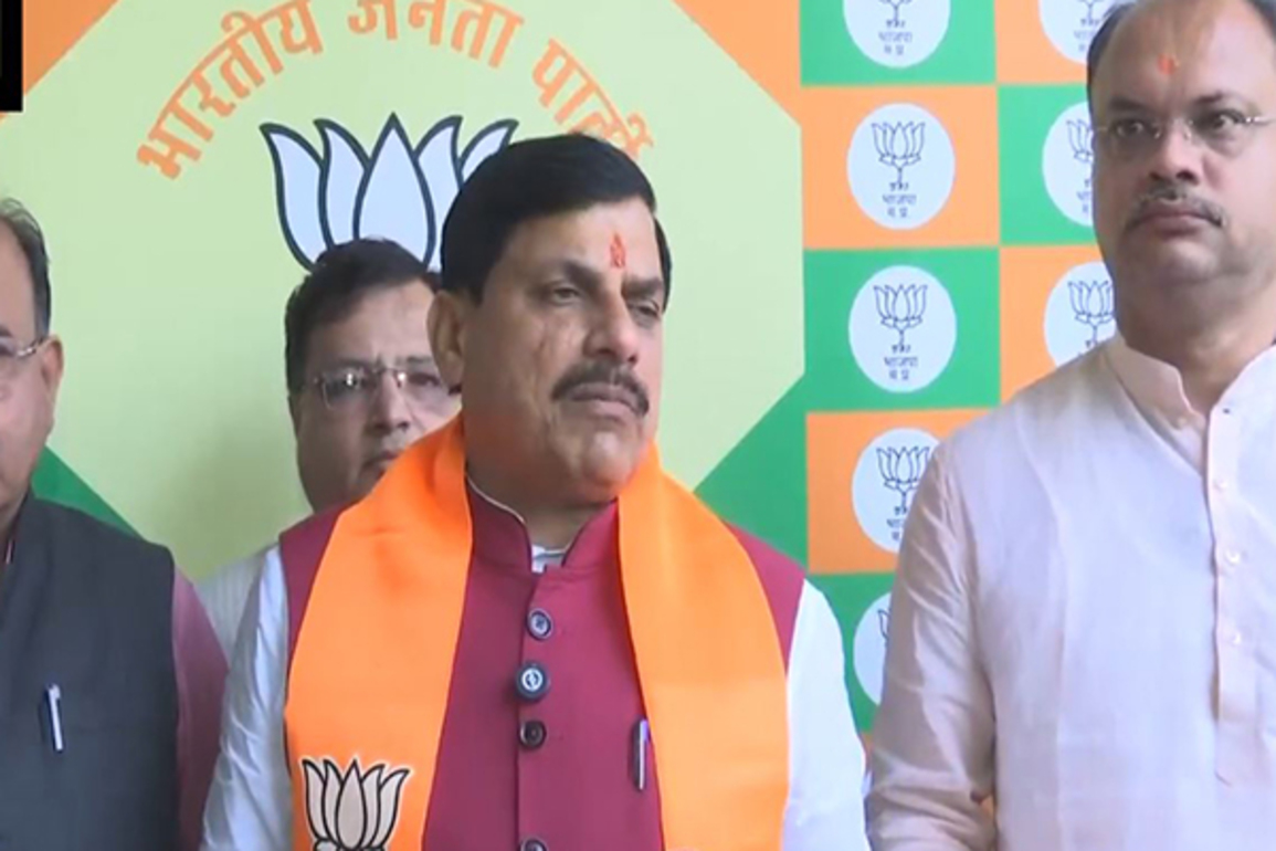 Bhopal: CM Mohan Yadav hits out at Rahul Gandhi for wearing shoes while paying tribute to former PM Indira Gandhi