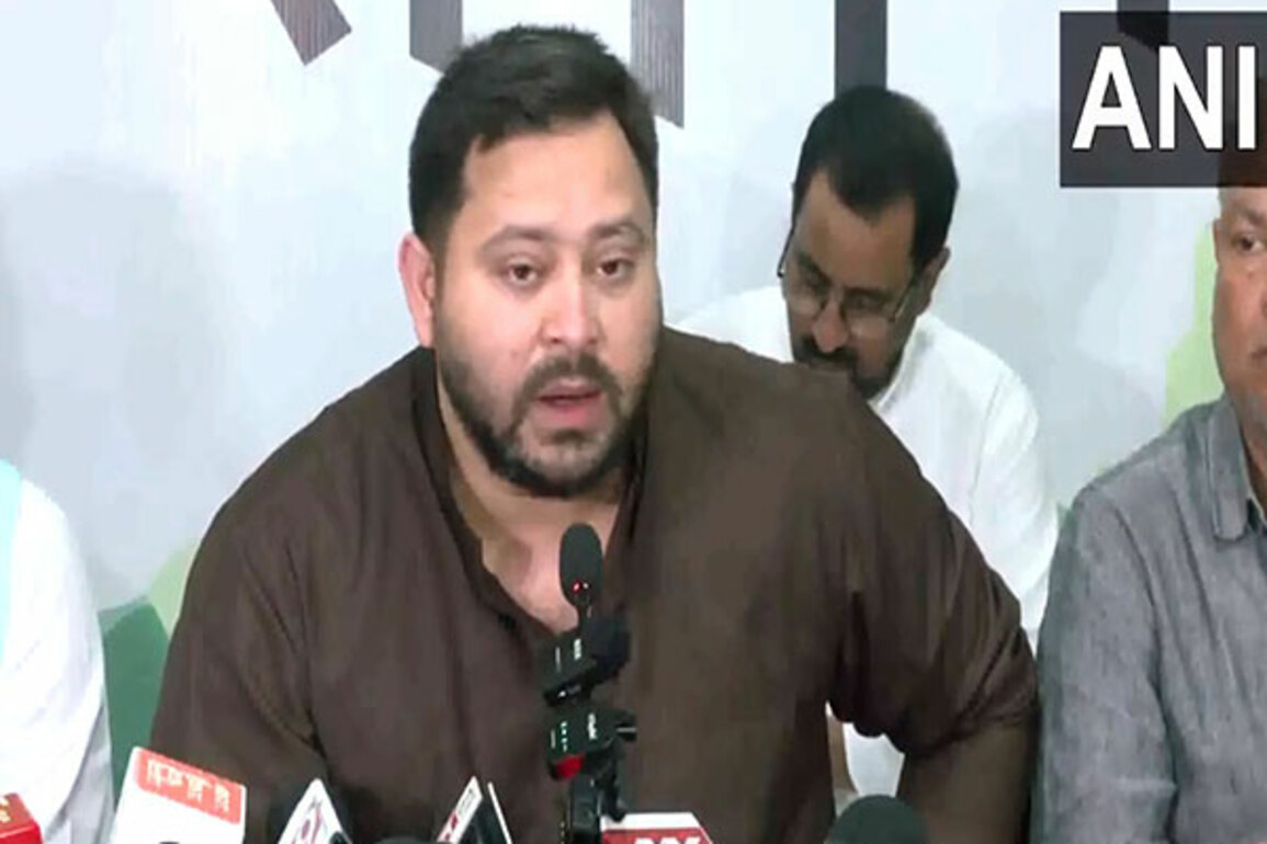 "Dangerous for democracy": RJD's Tejashwi Yadav slams ECI over voter revision list
