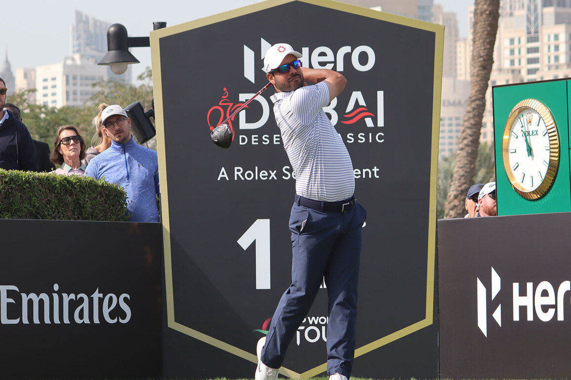 Reed rallies to top in Dubai as Sharma, Sandhu bow out