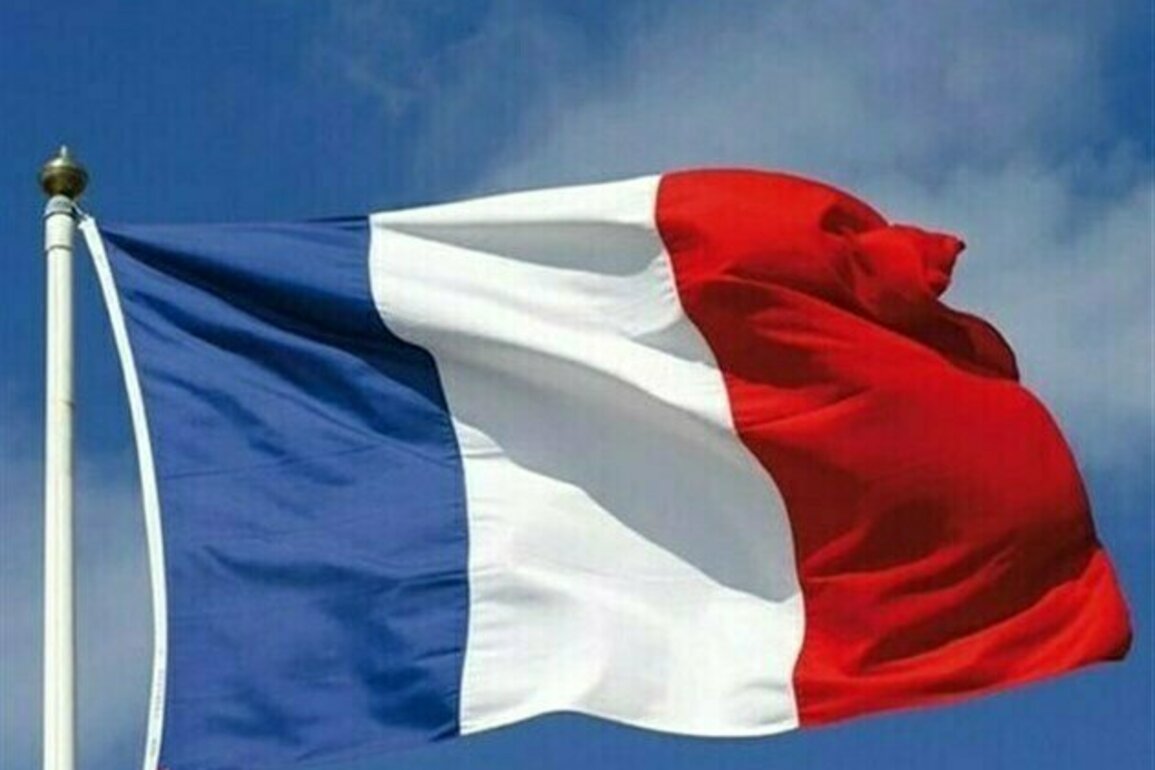 French PM Stakes Political Survival on Budget Squeeze