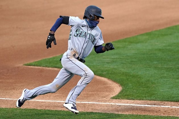 Brewers sign Dee Strange-Gordon to minor league deal