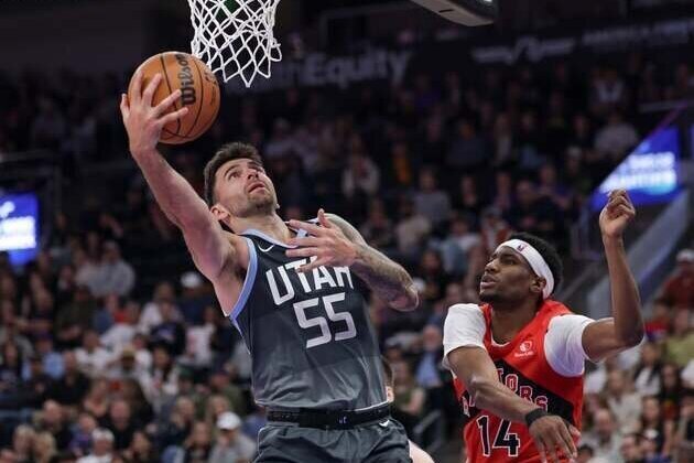 Raptors shoot 61% from field is demolishing of Jazz