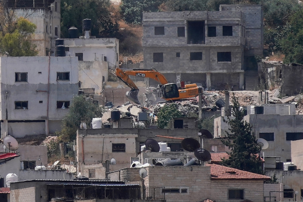 MIDEAST-JENIN-ISRAELI OPERATION-DEMOLITION