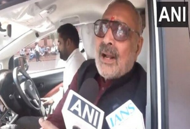 "Bihar does not want CM from corrupt family": Giriraj Singh after ED questions Lalu Yadav