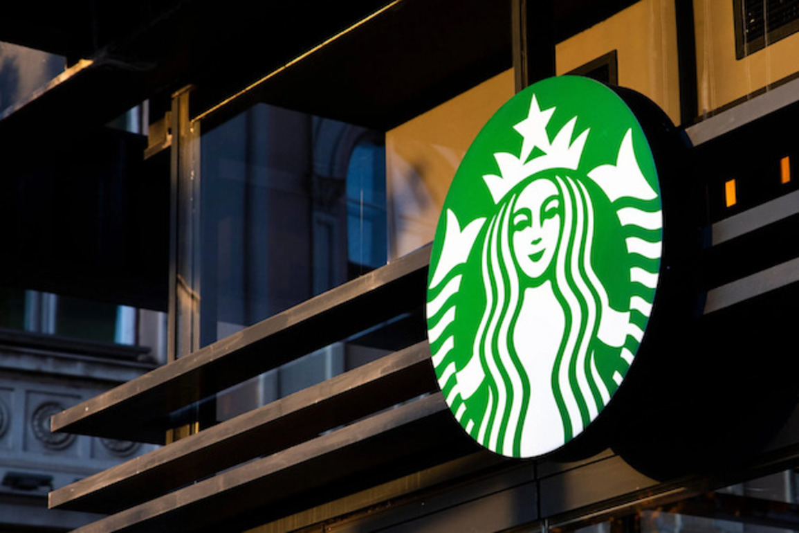 Starbucks to shut underperforming cafes, trim staff under Niccol