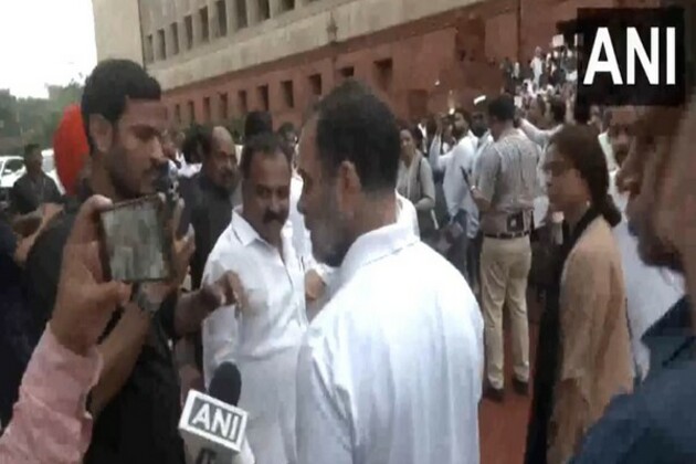"Why is he saying it so many times?": Rahul Gandhi on Trump's repeated claims of brokering peace