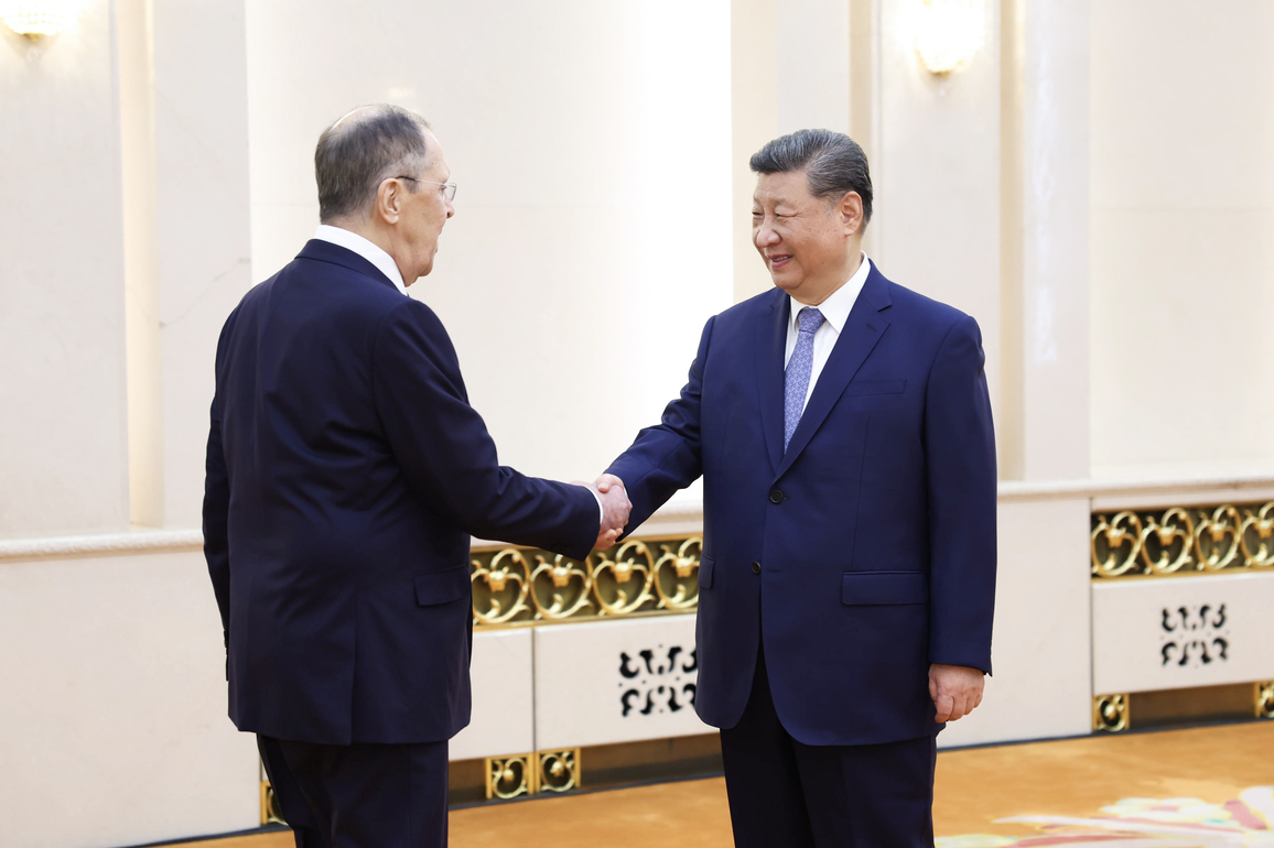 CHINA-BEIJING-XI JINPING-RUSSIAN FM-MEETING (CN)