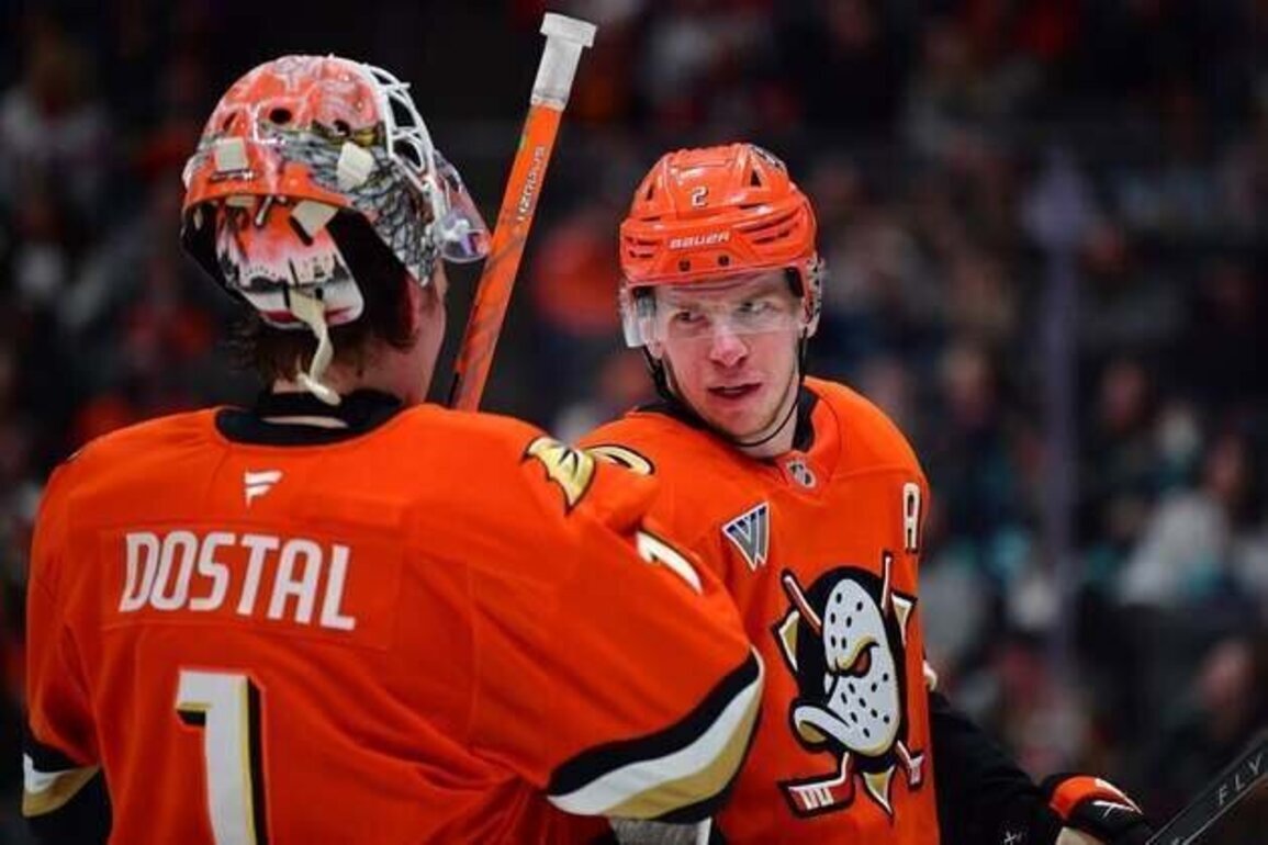 With eyes on ending drought, Ducks begin stretch run vs. Oilers