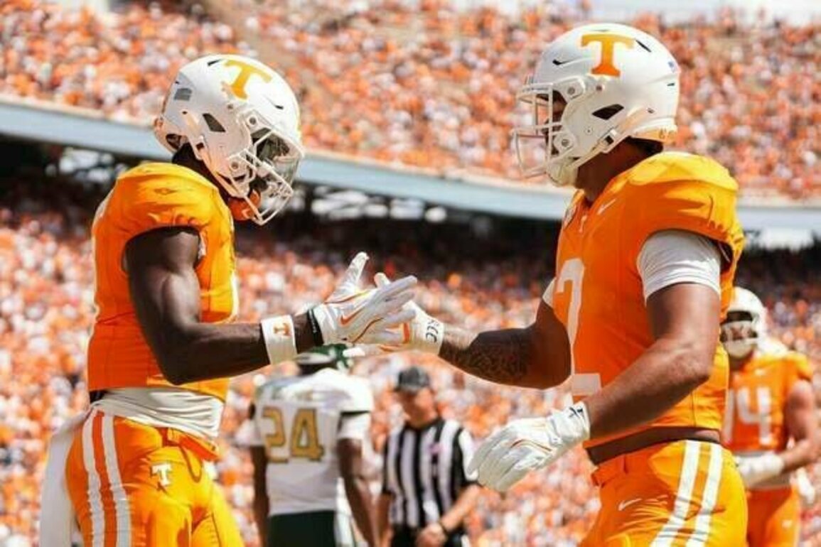 Joey Aguilar helps No. 15 Tennessee pound UAB