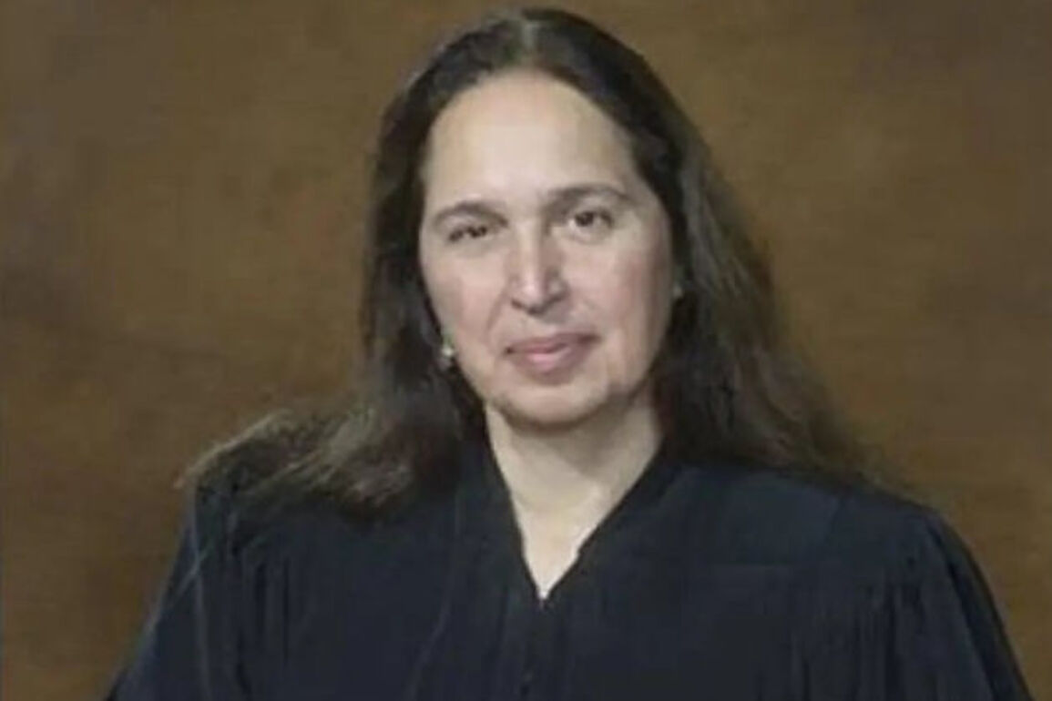 US federal judge rejects plan to end family parole program
