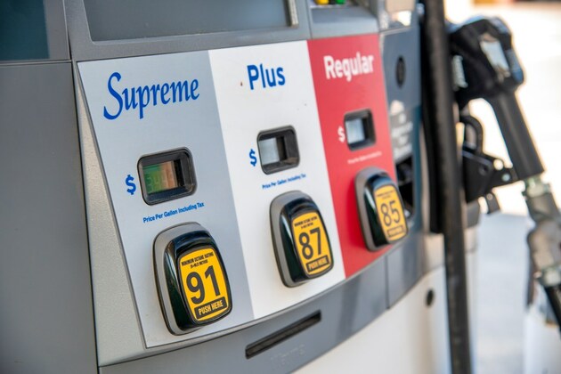 Will labels warning of climate risks on Colorado gas pumps be effective&quest;