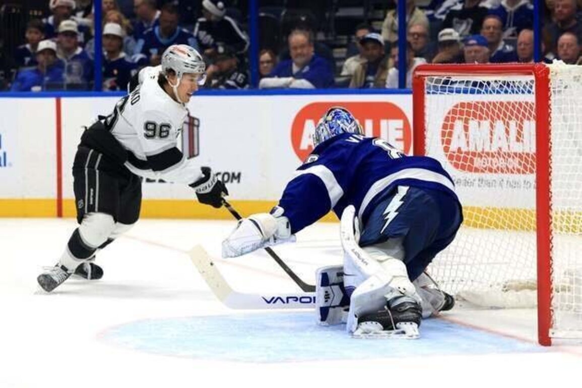 Streaky Lightning eager to end skid in clash vs. Hurricanes