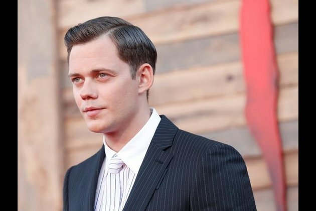 Bill Skarsgard's daughter room is filled with 'Pennywise' teddy bears