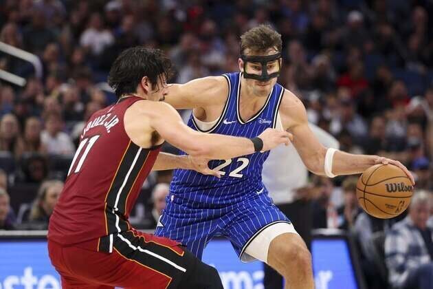 Magic chase fast start vs. Brandon Miller, Hornets