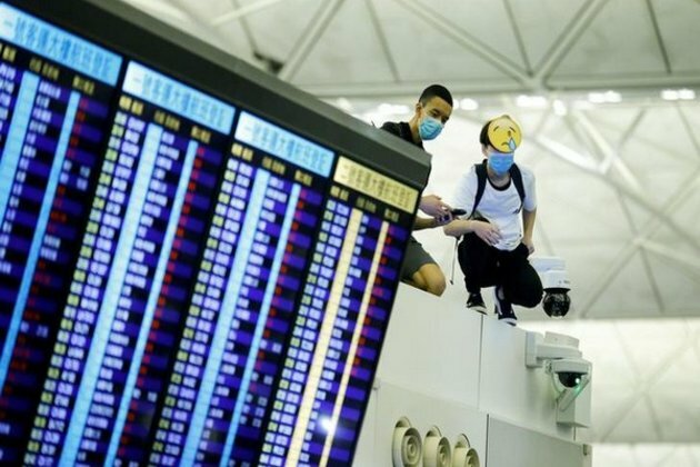 Flights back on schedule at Hong Kong airport