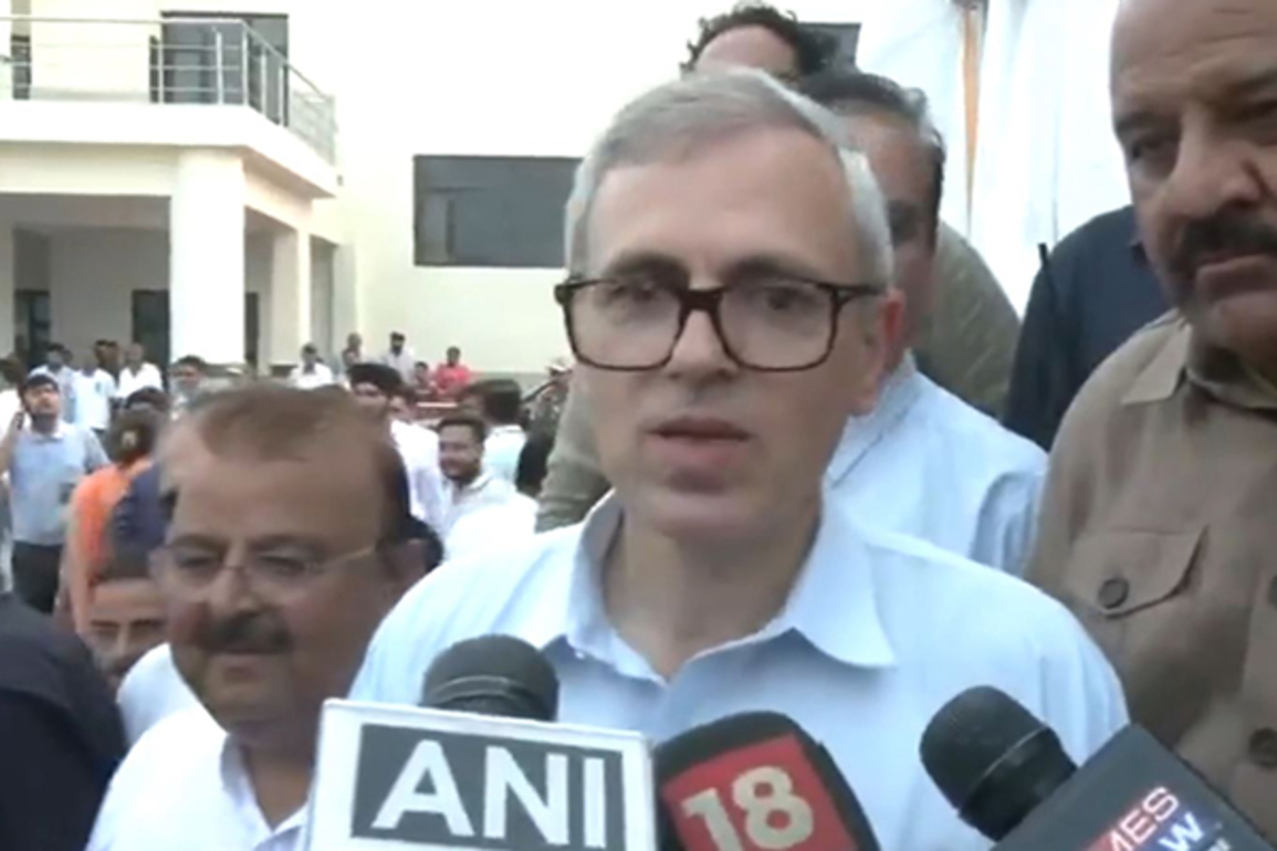 Omar Abdullah lauds Vande Bharat train experience, says will consider "increasing the train frequency"
