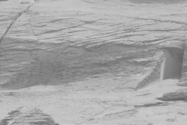 Mysterious Mars doorway explained