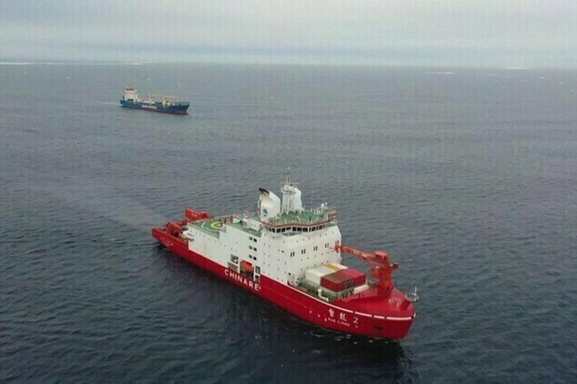China's icebreaker Xuelong-2 opens to visitors in New Zealand